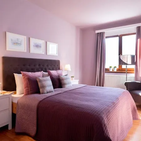 Tóparti Villa, Közvetlen Vízkapcsolattal