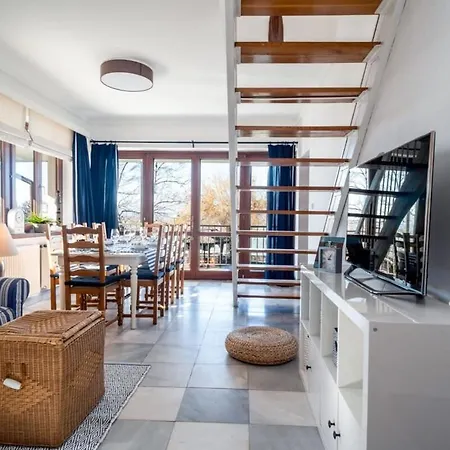 בית נופש Toparti Villa, Koezvetlen Vizkapcsolattal *