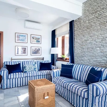 Toparti Villa, Koezvetlen Vizkapcsolattal