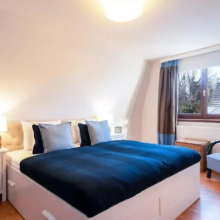 Nyaraló Tóparti Villa, Közvetlen Vízkapcsolattal