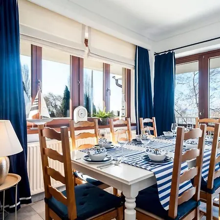 Nyaraló Tóparti Villa, Közvetlen Vízkapcsolattal Siófok